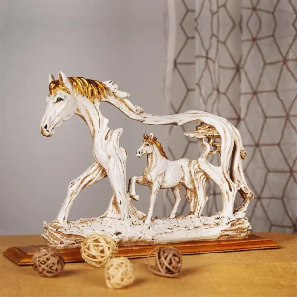 Resin Indian Horse Statue - Image 2